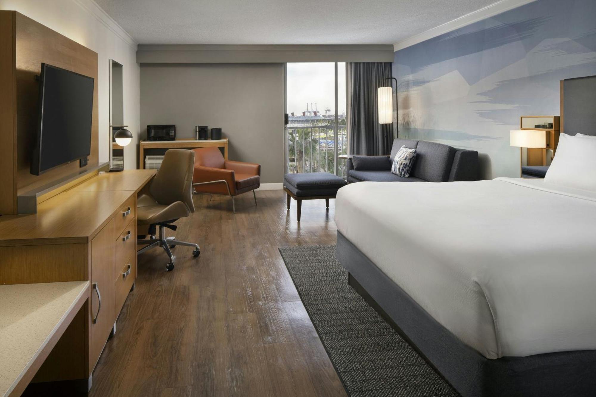 Courtyard By Marriott Long Beach Downtown Ngoại thất bức ảnh